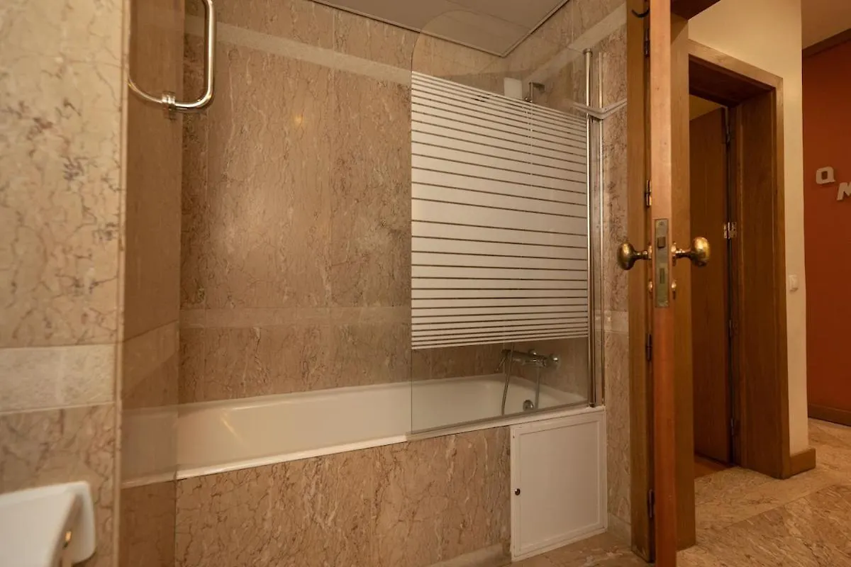 פונשל Monumental Miramar Apartment